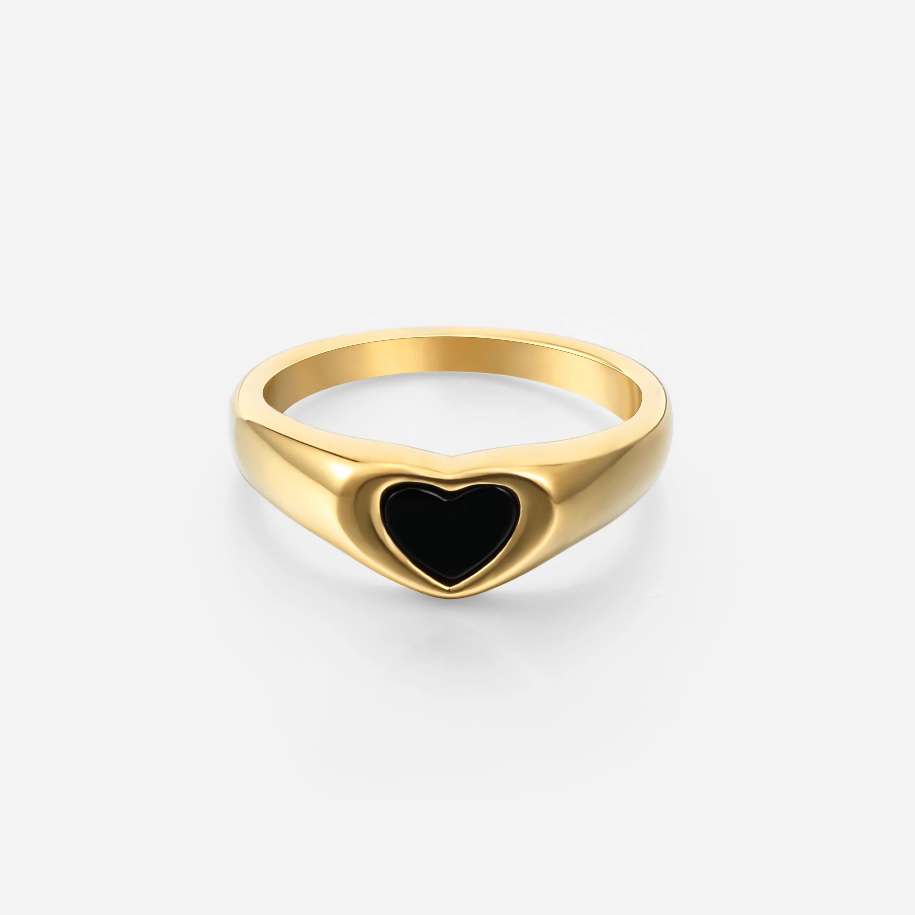 Amor Heart Ring | Victoria Emerson