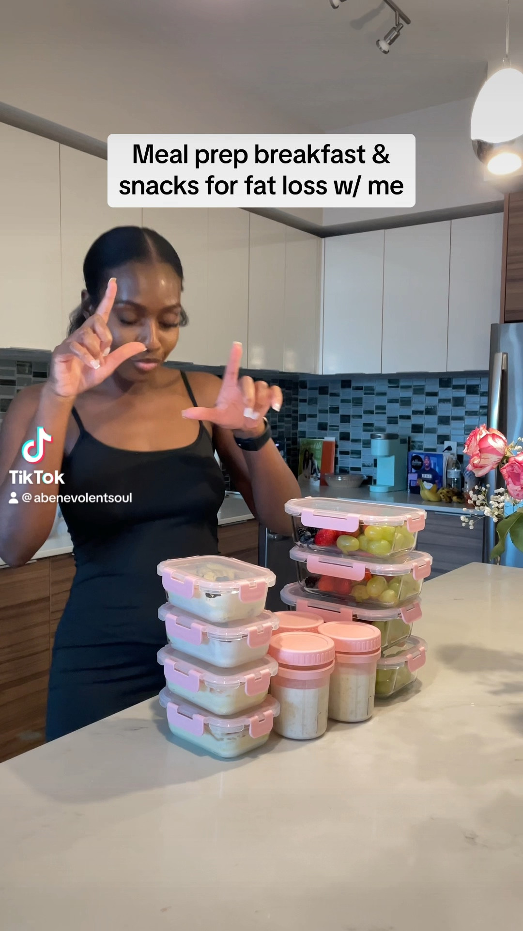 Links to meal prep containers here 👇🏾

#LTKhome #LTKfitness #LTKVideo