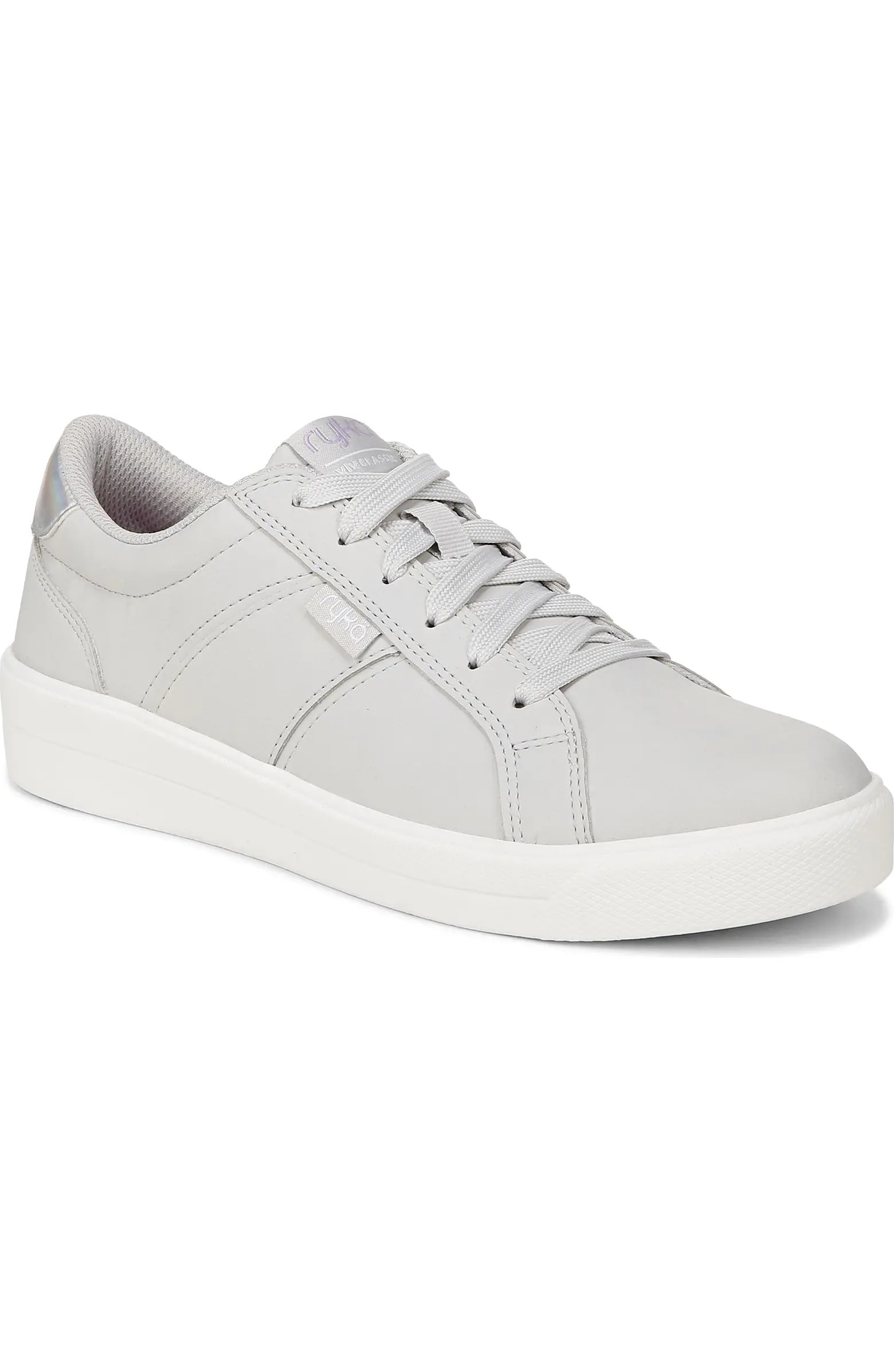 Viv Classic Low Top Sneaker (Women) | Nordstrom