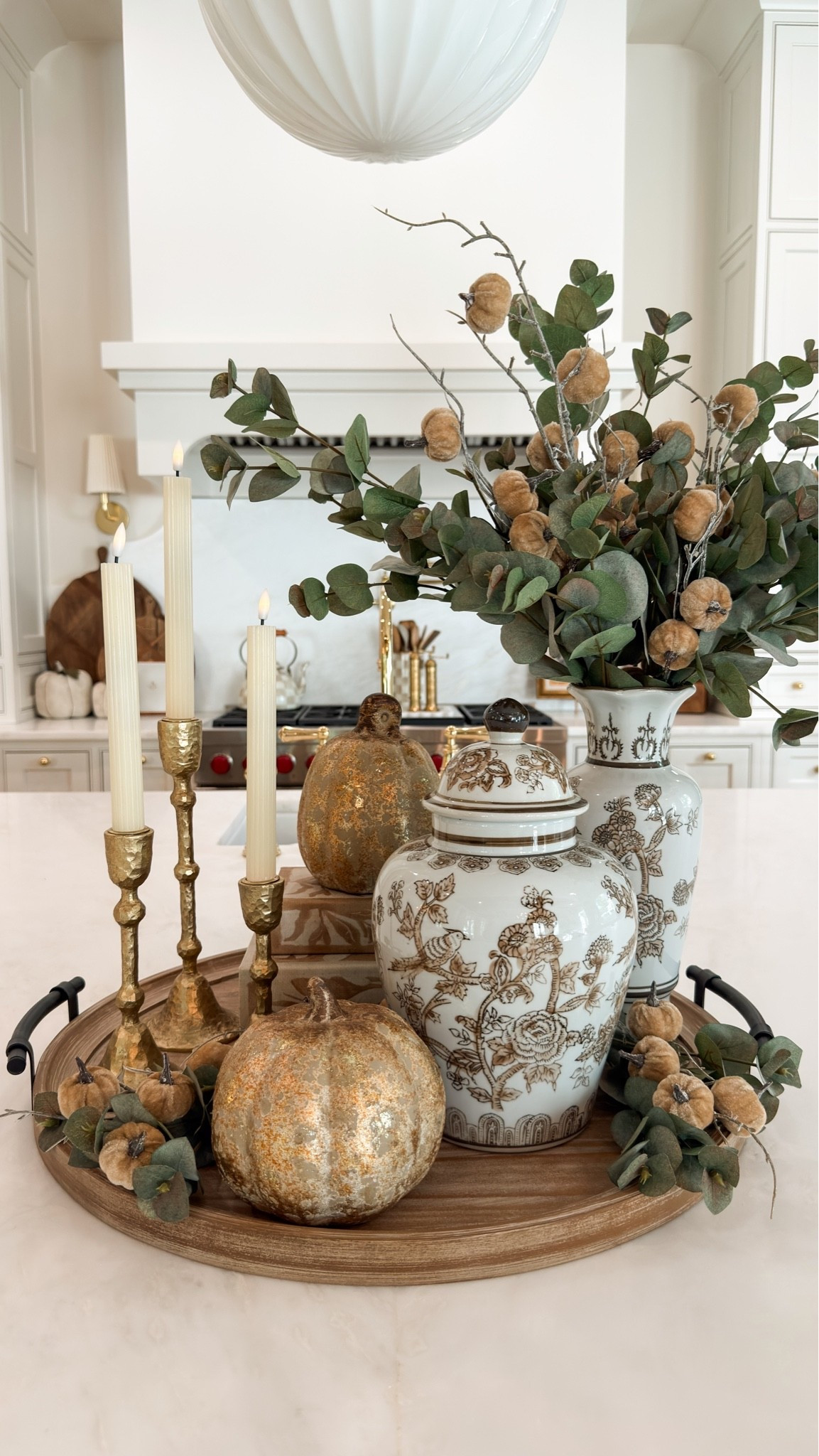 #AD Proof fall décor doesn’t have to be orange to feel like fall. 🤎🍂 I kept this centerpiece soft and neutral with warm tones, natural textures, and simple layers that make the whole space feel cozy for the season.

I found everything at @wayfair, and their Epic Fall Sale is happening now with up to 70% off, plus free and easy delivery on orders over $35. Such a good time to make your home feel a little more like fall.

#Wayfair #WayfairPartner

#LTKHome #LTKSaleAlert #LTKSeasonal