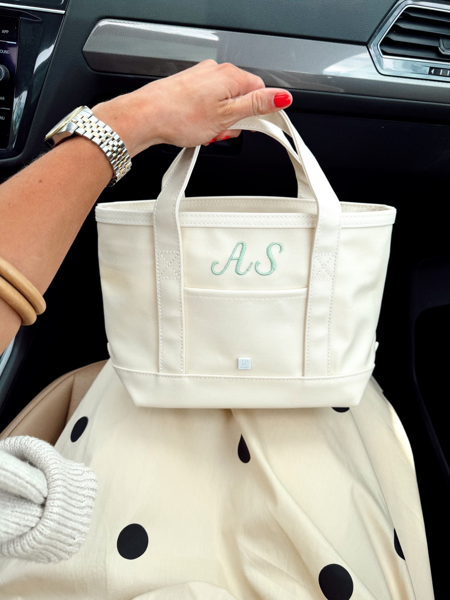 My new mini @morrowandmain tote is SO CUTE! Perfect size for a night out but can also hold diapers, wipes, snacks, etc.

#LTKmomlife #LTKootd #LTKdayinmylife