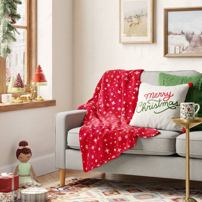 Snowflake Printed Plush Throw Blanket Christmas Red/Ivory - Wondershop™ | Target