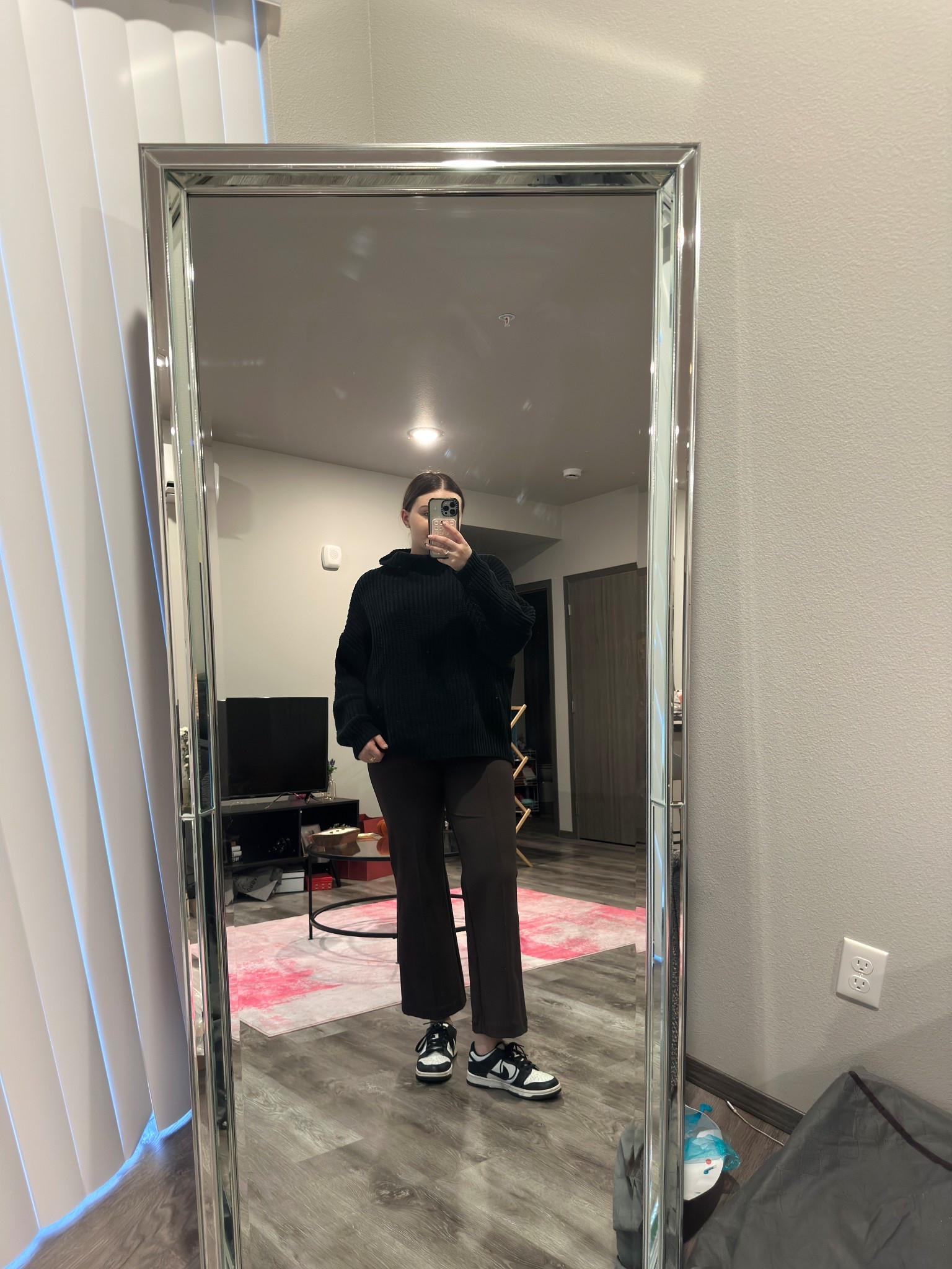 Cozy fall work outfit for the office! I absolutely love these trousers and this sweater is my fave 🙂‍↔️

I’m wearing a M sweater, size 9 sneakers and size L trousers

#LTKMidsize #LTKWorkwear #LTKStyleTip