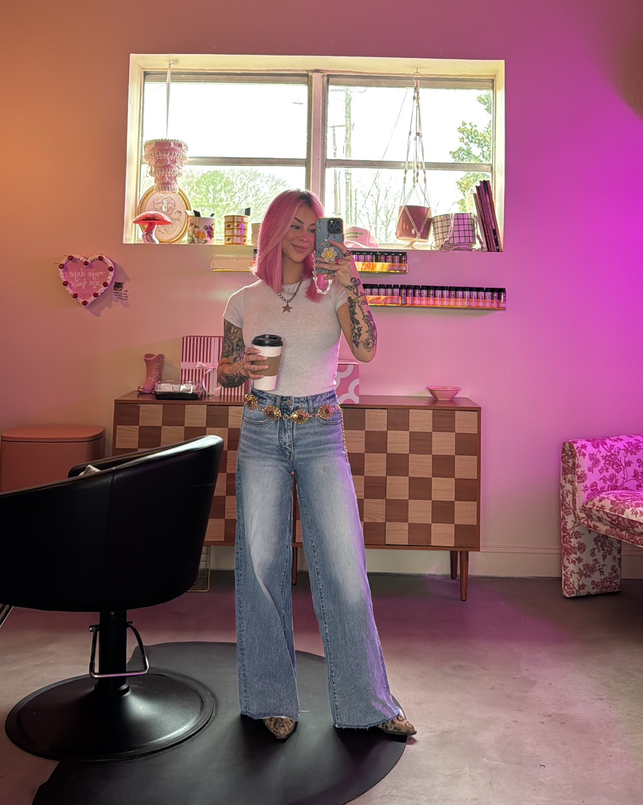 my favorite pair of jeans 👏🏻
BDE brand (older) linking what i can find that’s similar 🤍
5ft height 🫶🏻