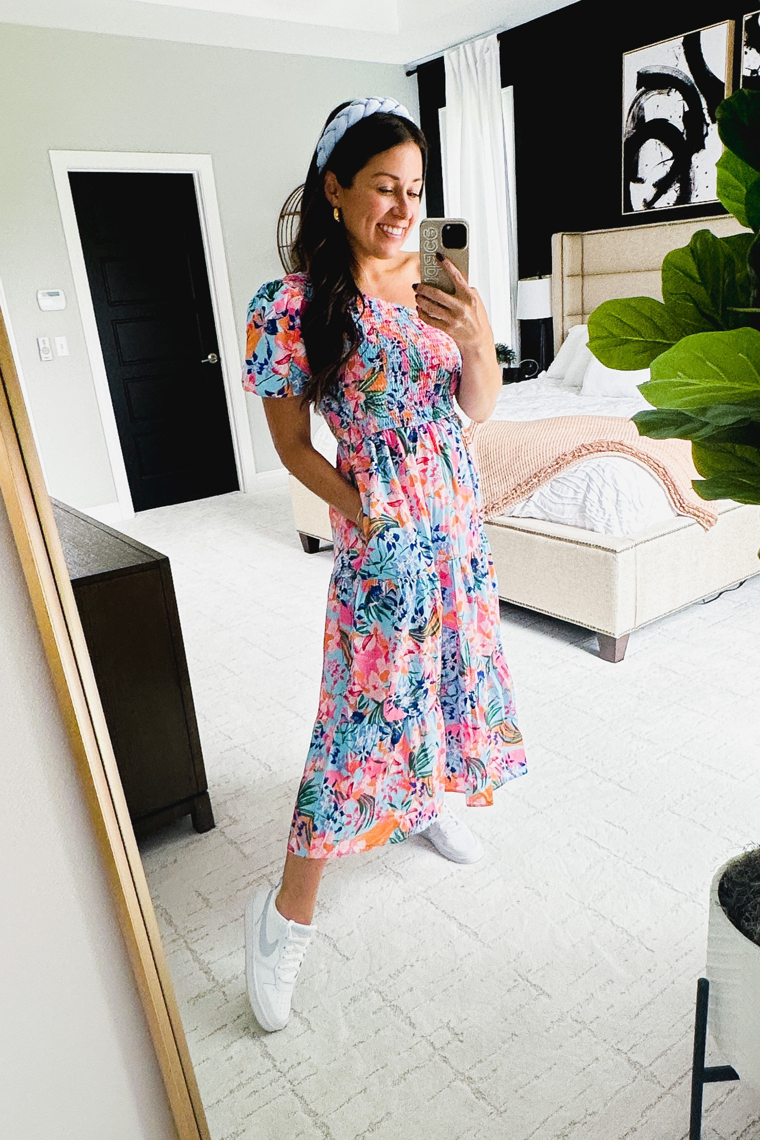 TTS (small) in this unbelievably Spring floral fit! 🌸🩵🤍

#LTKshoecrush #LTKwedding #LTKunder100