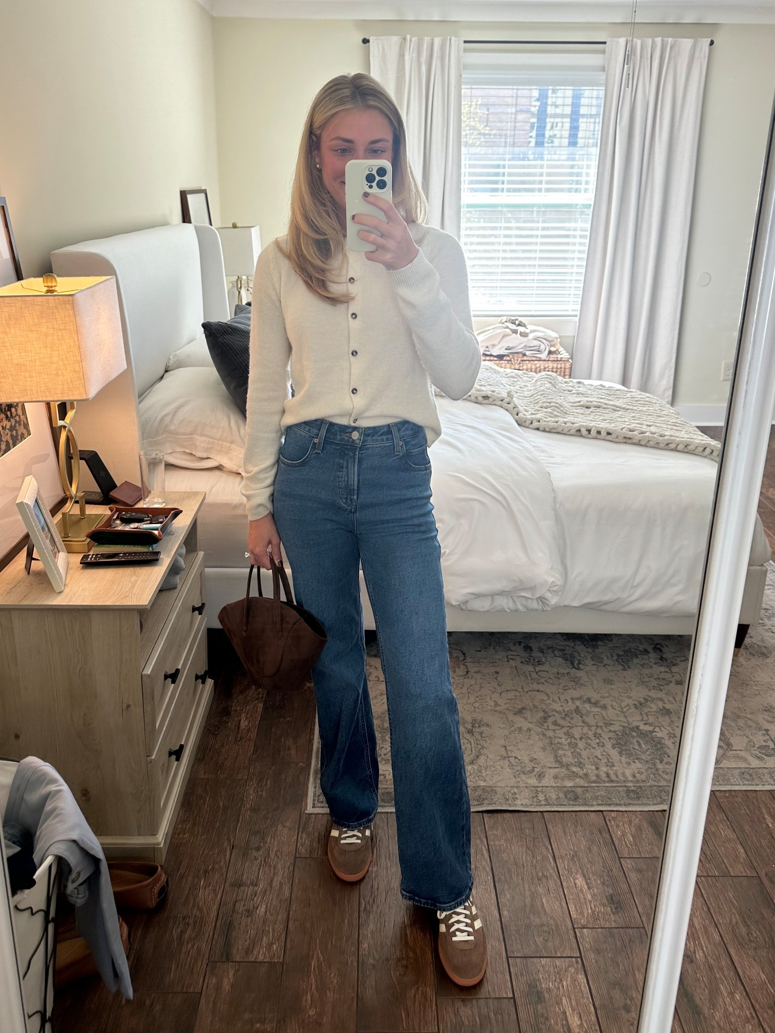 New favorite jeans!! Sunday OOTD

#LTKgrwm #LTKSeasonal #LTKootd