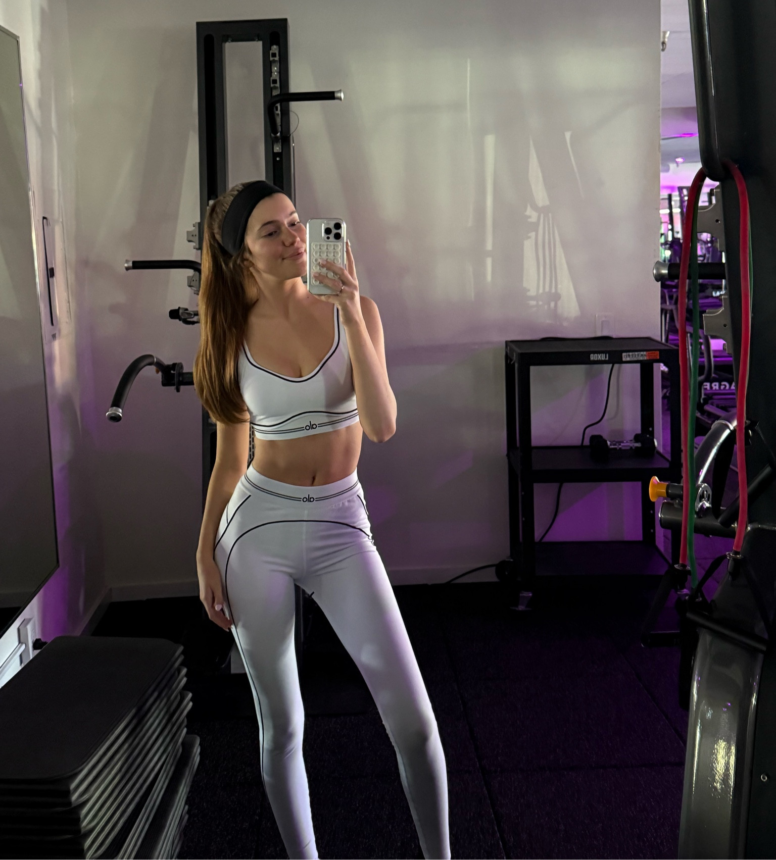 My favorite Pilates set🤍 #aloset #aloyoga #pilatesset 

#LTKActive #LTKFitness