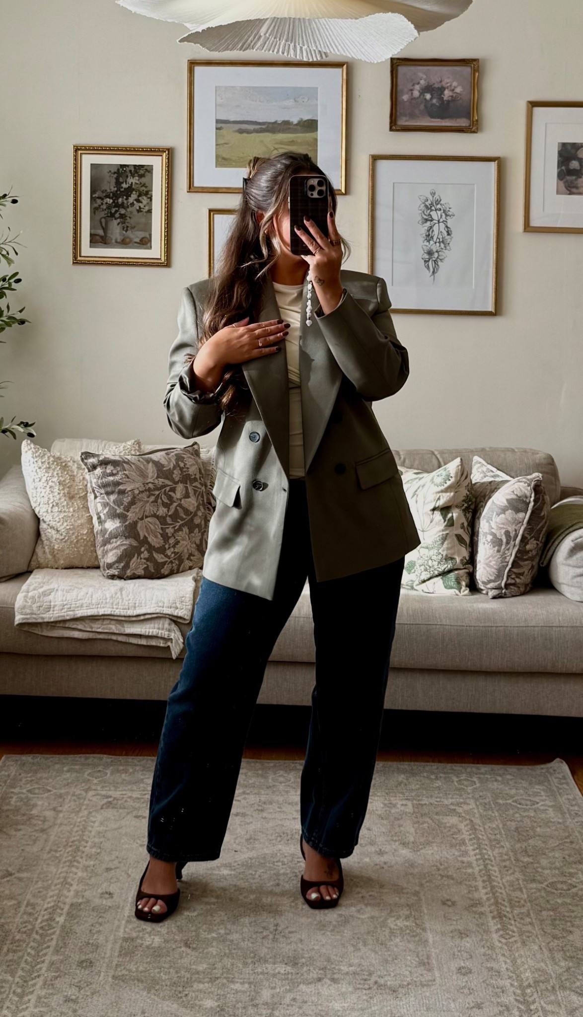 Autumn winter outfit 🤍

#LTKmidsize #LTKautumn #LTKjeans