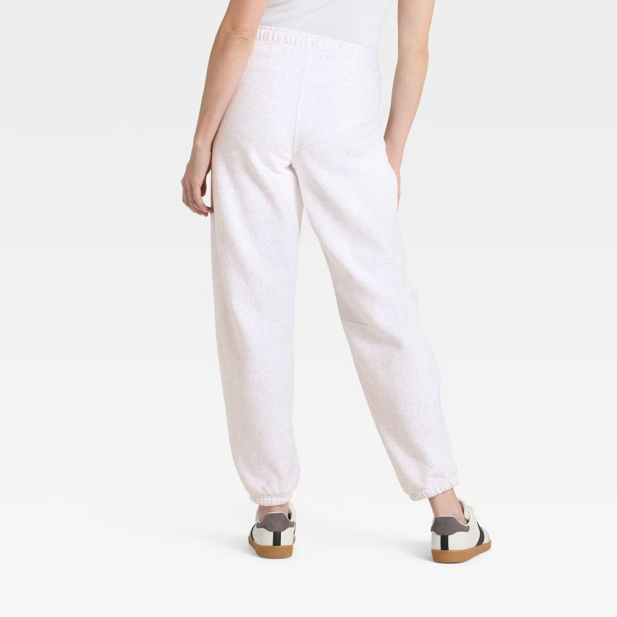 Women's Mid-Rise Barrel Leg Sweatpants - Universal Thread™ | Target