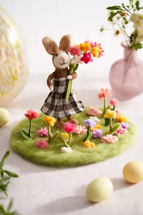 Flower Field Bunny Felt Critter Scene | Terrain