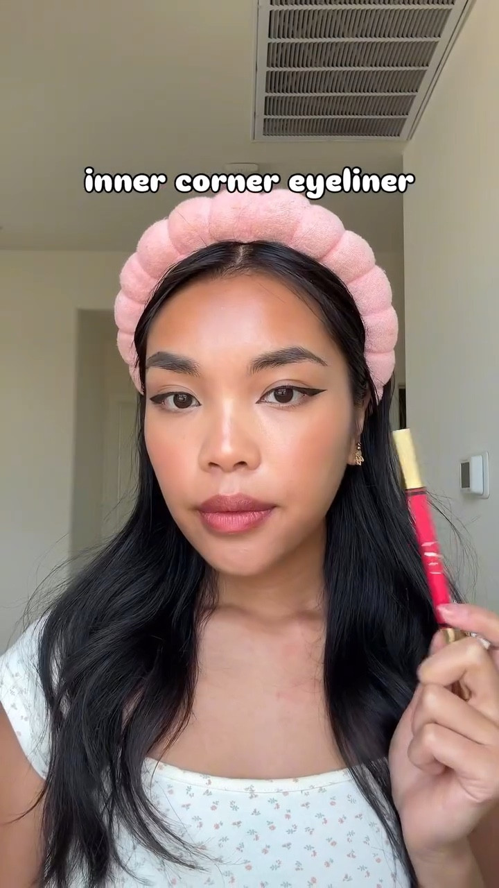 Which eyeliner looks the best on me? I’m so so picky with liquid liner, but this one is soooo black and easy to apply 🤭 @valentino.beauty 
.
.
.
#eyeliner #liquideyeliner #innercornereyeliner #asianeyemakeup #eyelinertutorial #valentinobeauty #discoverunder5k #beautybloggers #makeuplooks

#LTKBeauty #LTKSaleAlert #LTKVideo