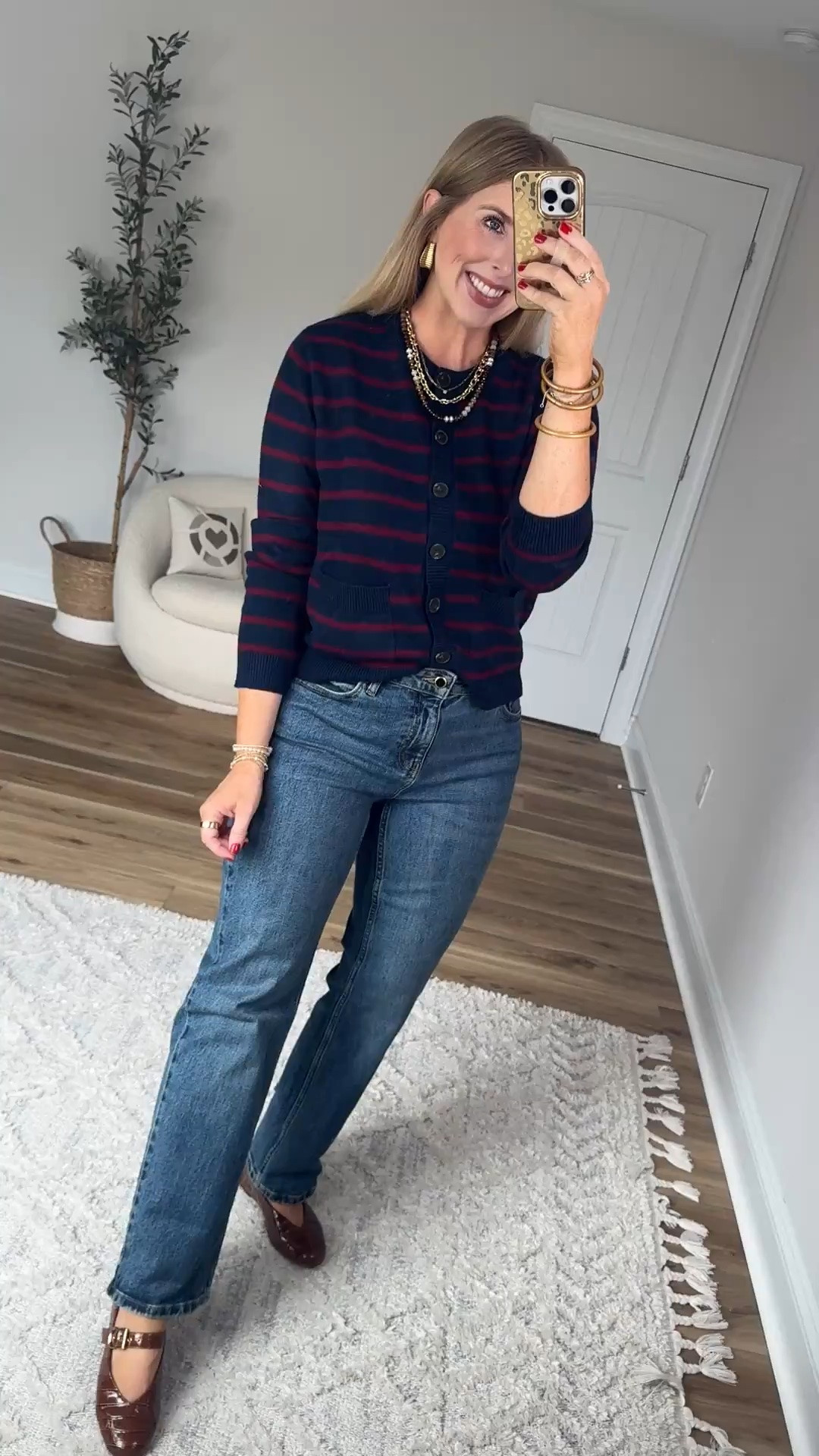 Striped cardigan from scenario at Walmart!

#LTKootd #LTKxWalmart