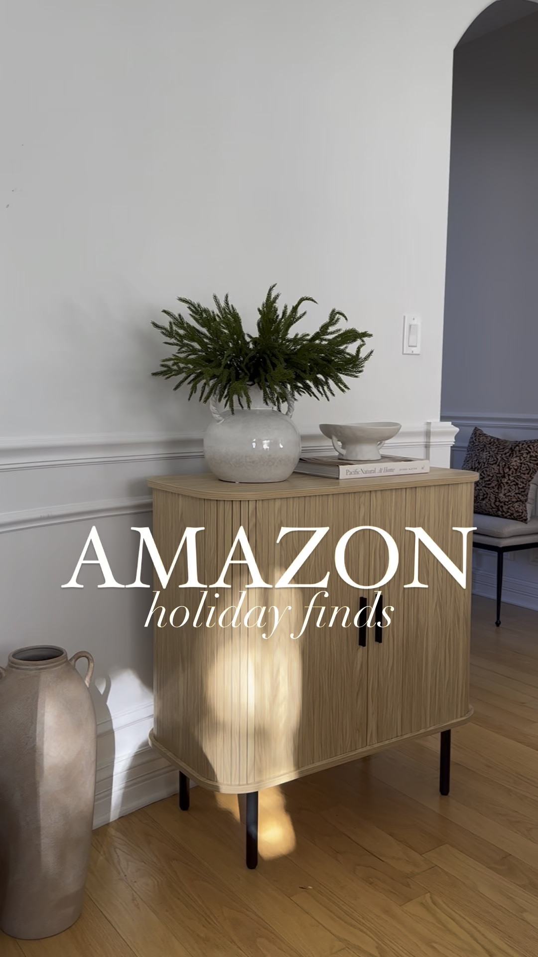 Amazon holiday finds! I found these affordable stems and styled them in my favorite vase! They are shorter in length and perfect for smaller vases. @amazon @amazonhome #founditonamazon #fallfavorites2024 #amazonholiday #holidaydecor #christmas 

#LTKWatchNow #LTKHome #LTKHoliday