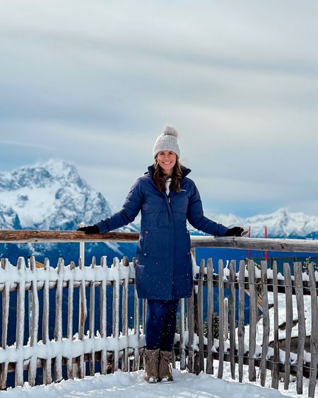 Go-to snow coat & hat! I have the Apres Arson coat, but they don’t have this blue color anymore, so I linked a similar coat that does come in blue also.

#LTKtravel #LTKSeasonal #LTKsalealert