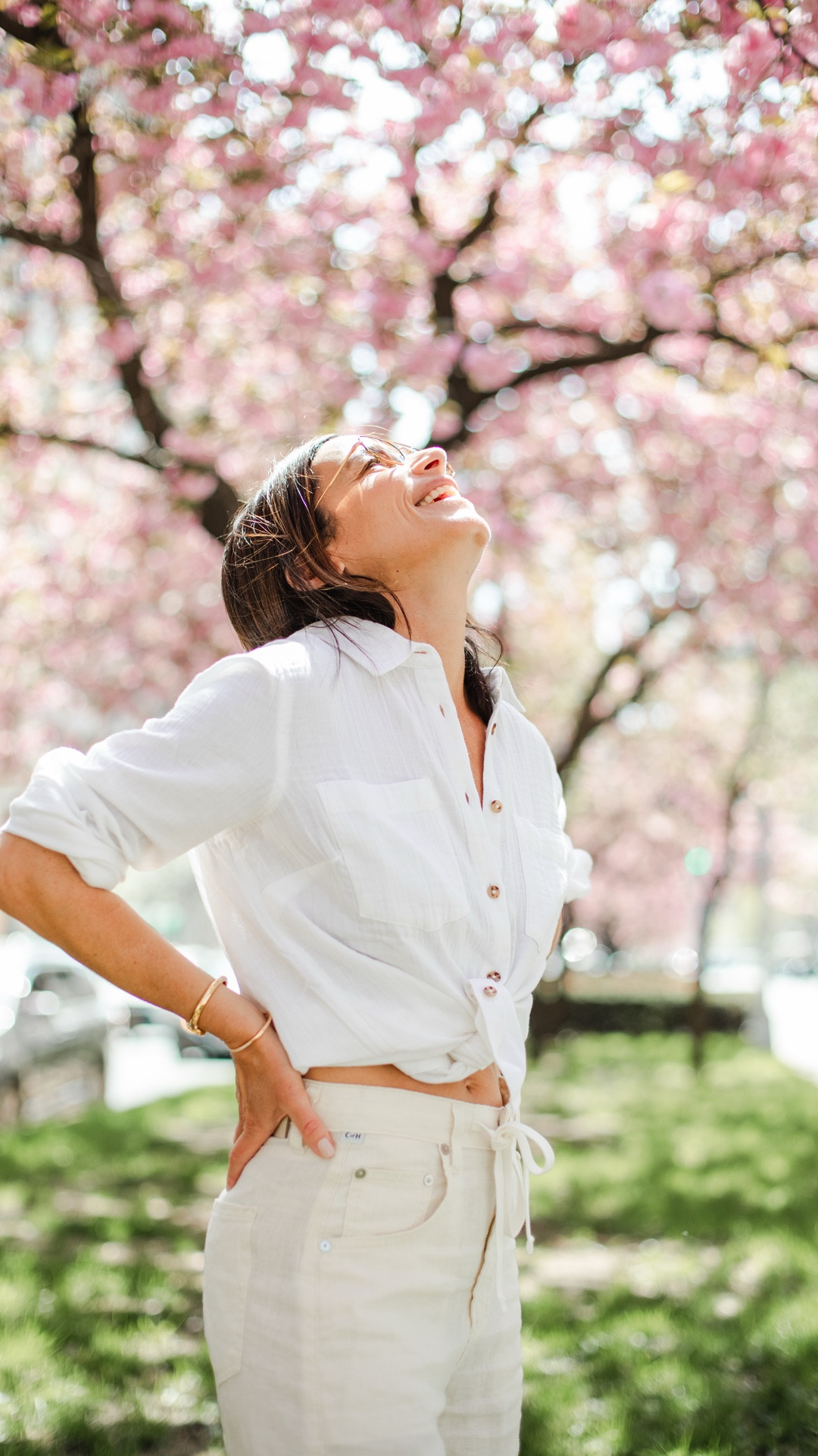 There’s no season like spring in NYC. 🌷🌷 For transitional weather, there's no better essential than a great white button-down shirt. I love this gauzy one I have from @coldwatercreek; it's lightweight and super versatile - check out the 4 ways I styled it!
#ad

#LTKmomlife #LTKTravel #LTKdayinmylife