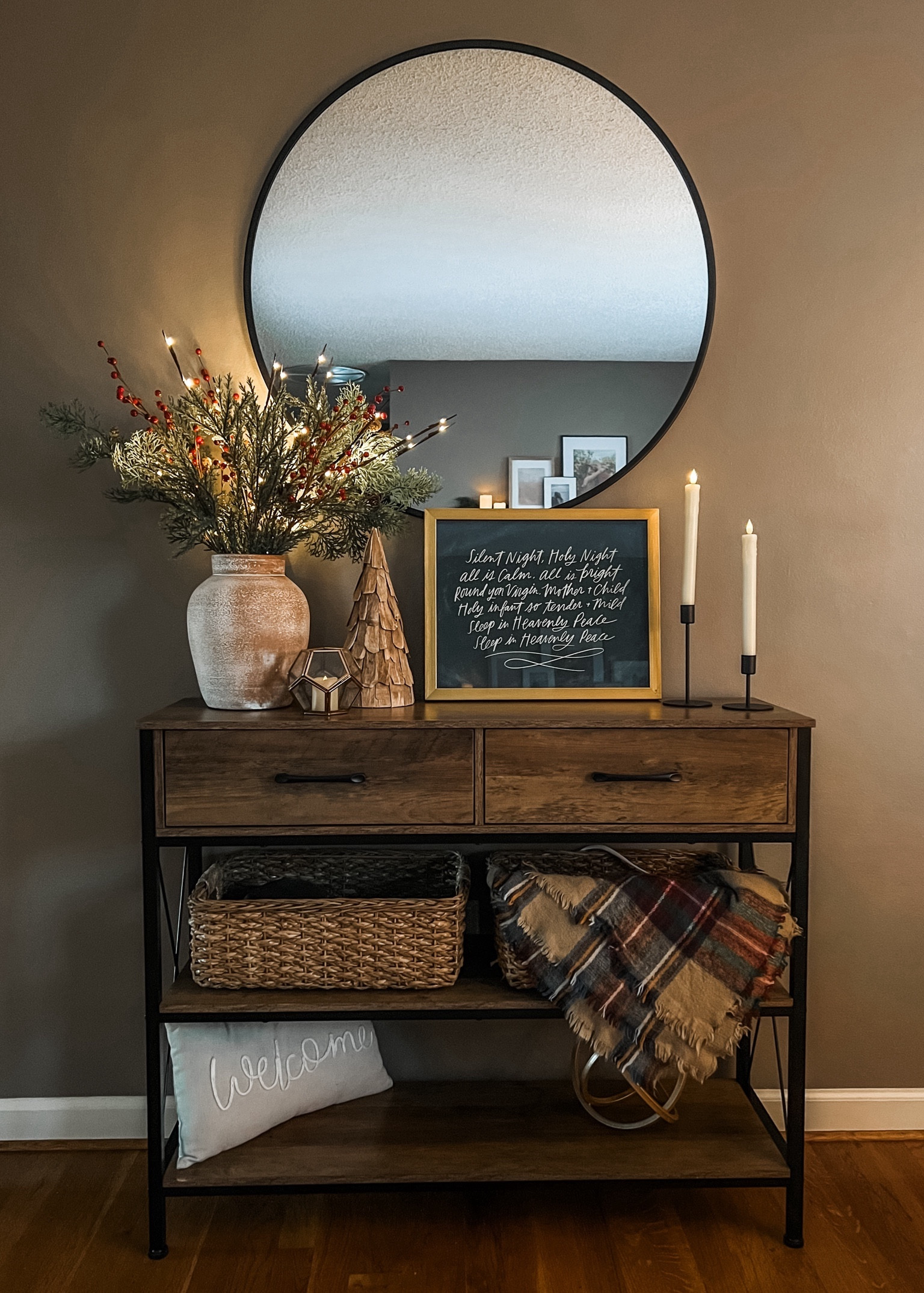 Christmas entryway console table decor 

Natural decor, modern decor, organic decor, Christmas floral

#LTKCyberWeek #LTKHoliday #LTKSeasonal