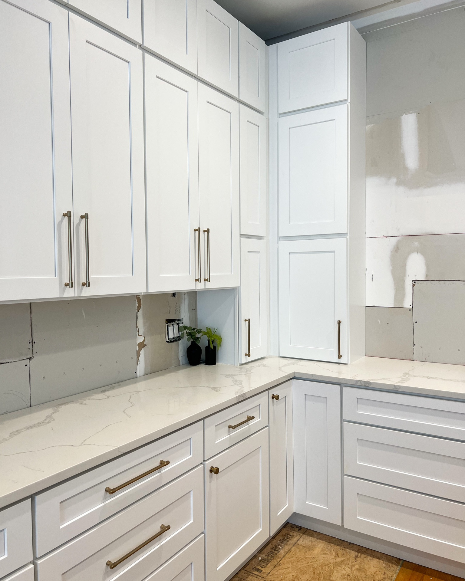 The kitchen reno is in progress but everyone wants to know where the knobs and pulls are from! Kitchen hardware is like the jewelry to an outfit!

#LTKhome