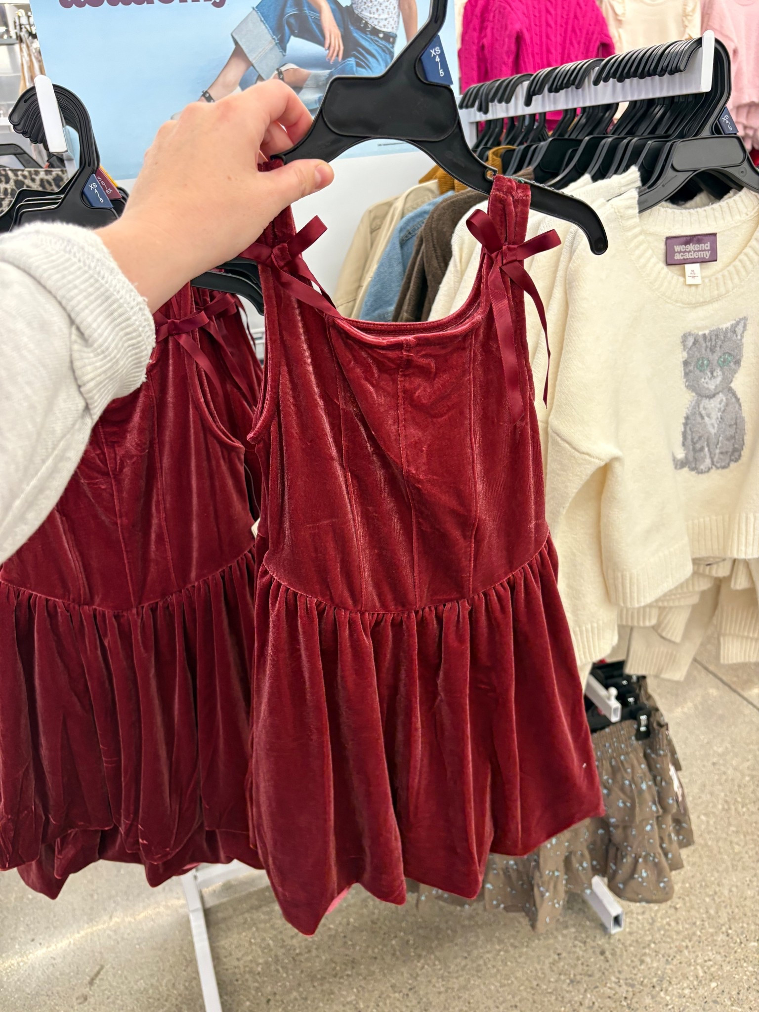 Loving this line for tween girls. This dress is so perfect for family photos. Thanksgiving for Christmas parties. 

Fall outfit // Walmart finds // family photos // tween // preteen 




#LTKFindsUnder50 #LTKKids #LTKHoliday