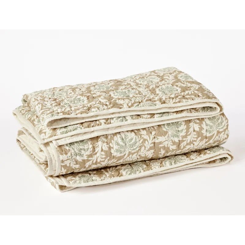 Robles Farmhouse / Country Organic Cotton Percale Floral Quilt | Wayfair North America