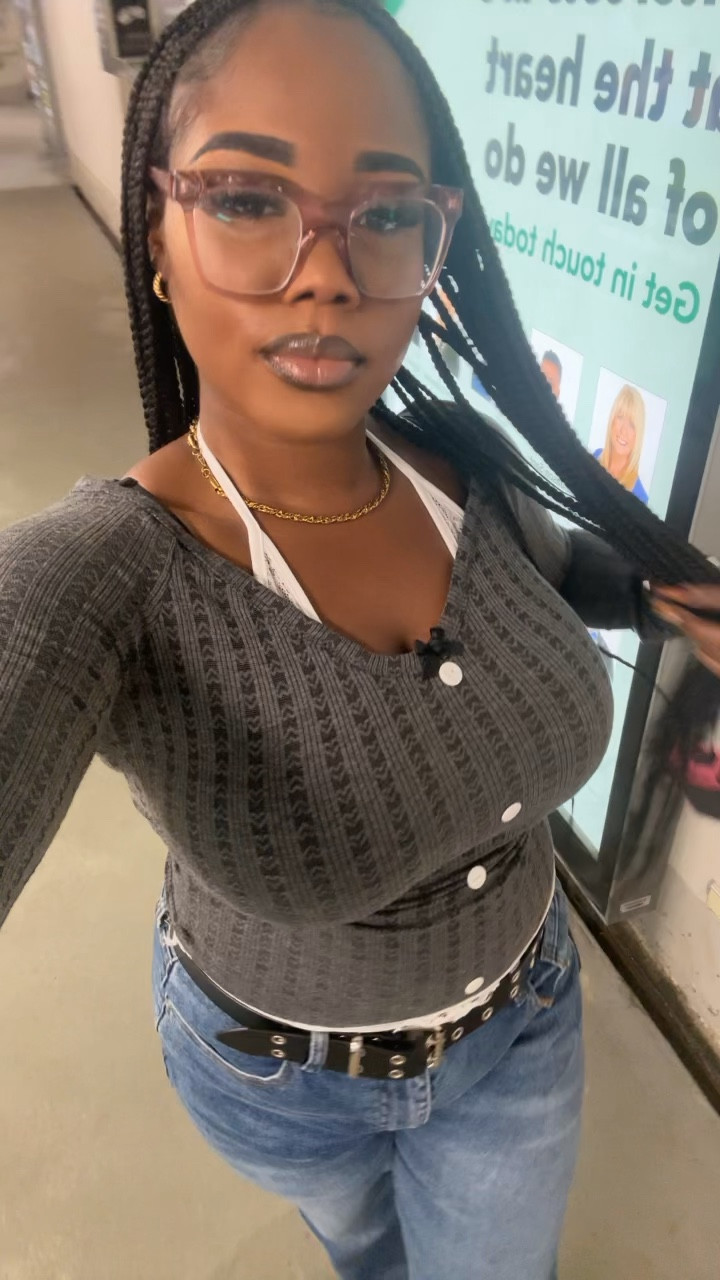 off to see kaytranada 🖤🥰

#LTKstyletip #FashionMonth #LTKcanada