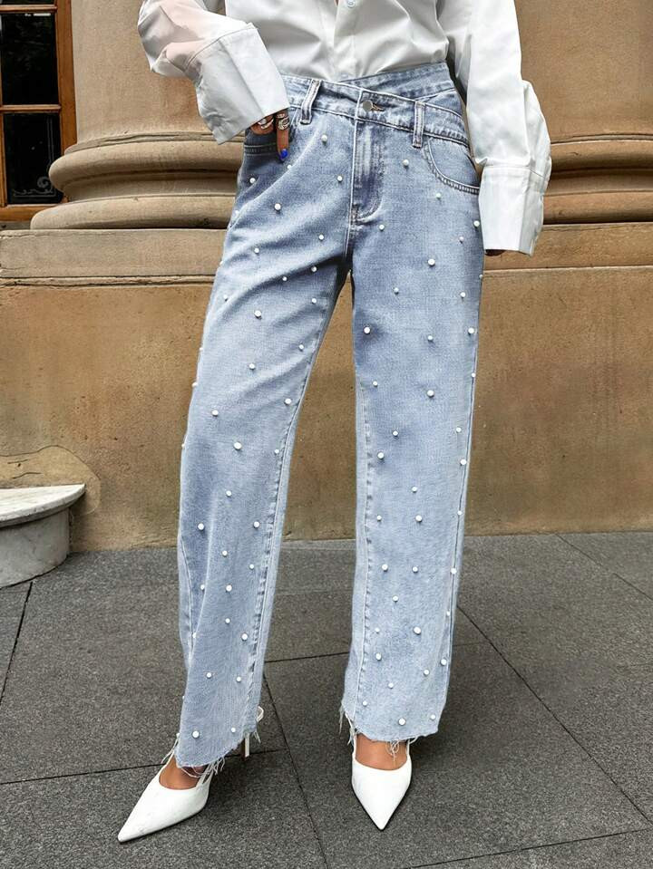 Forever 21 Women's Fashion Pearl Embellished Asymmetric Waist Denim Jeans | SHEIN