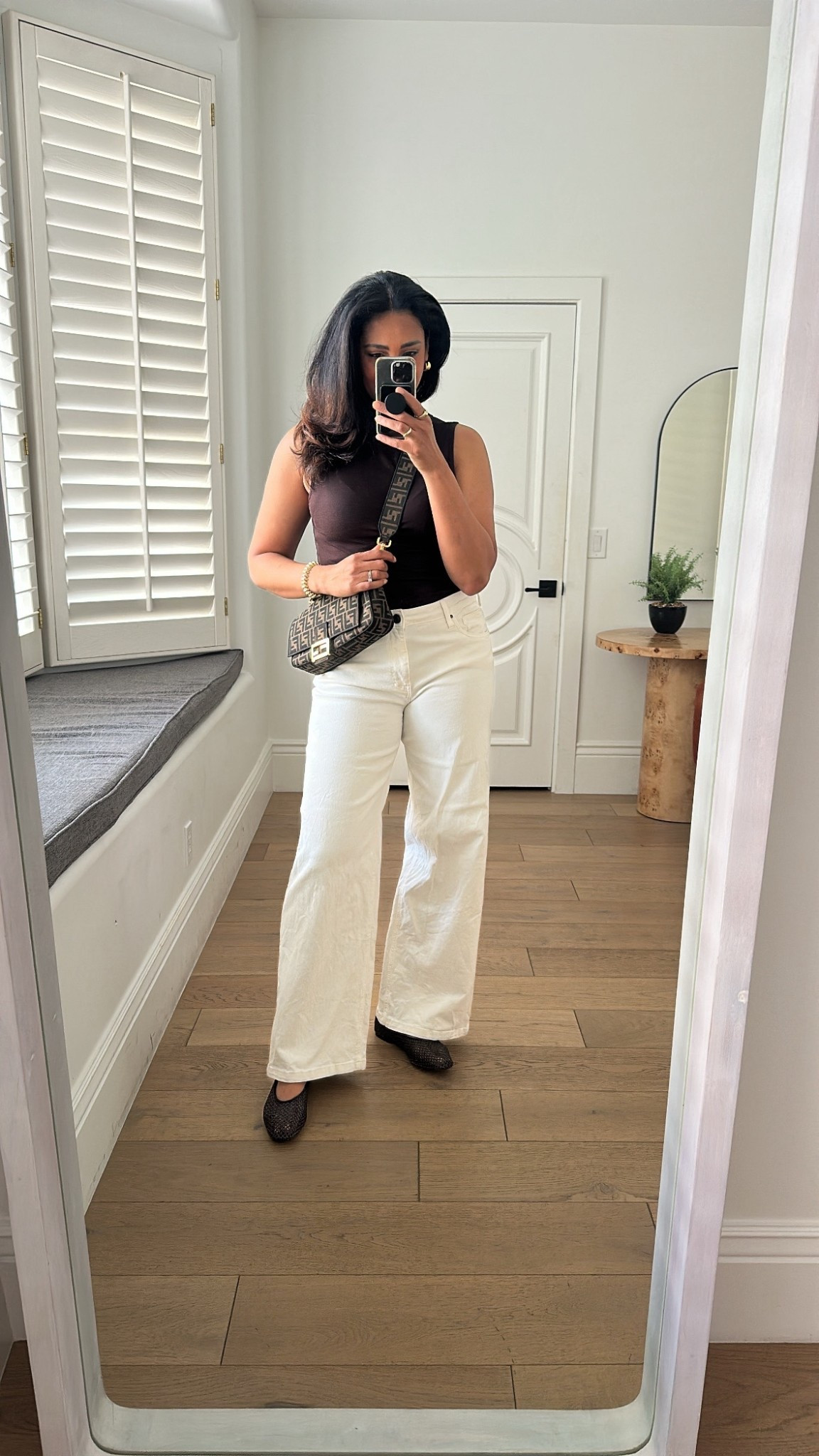 Chic Spring Outfit: this lightweight mockneck top is great to wear alone or layered under. All fit true to size.



#LTKTall #LTKOver40 #LTKootd