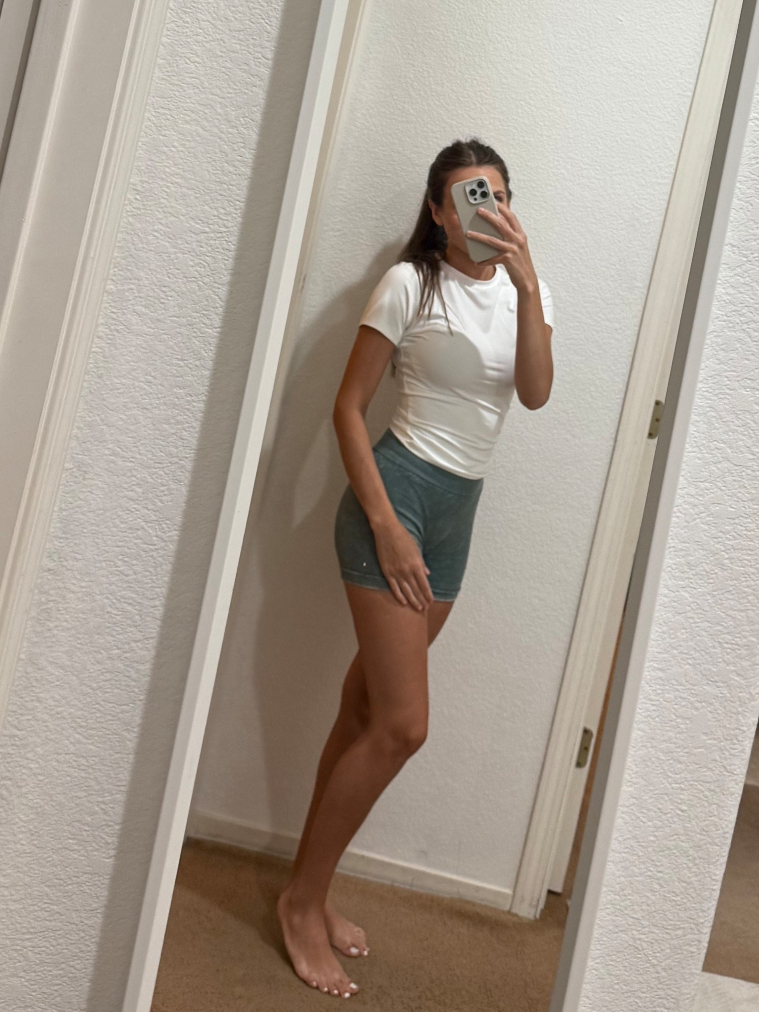 workout fit 
#gym #workout #comfy #gymattire #fitness #shorts #shirt #ltk #ltkfinds #active 

#LTKWorkwear #LTKStyleTip #LTKActive