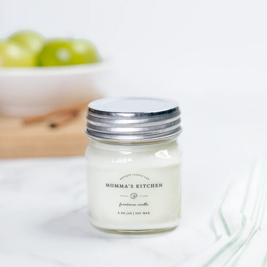 Momma's Kitchen 8 oz candle | Antique Candle Co.