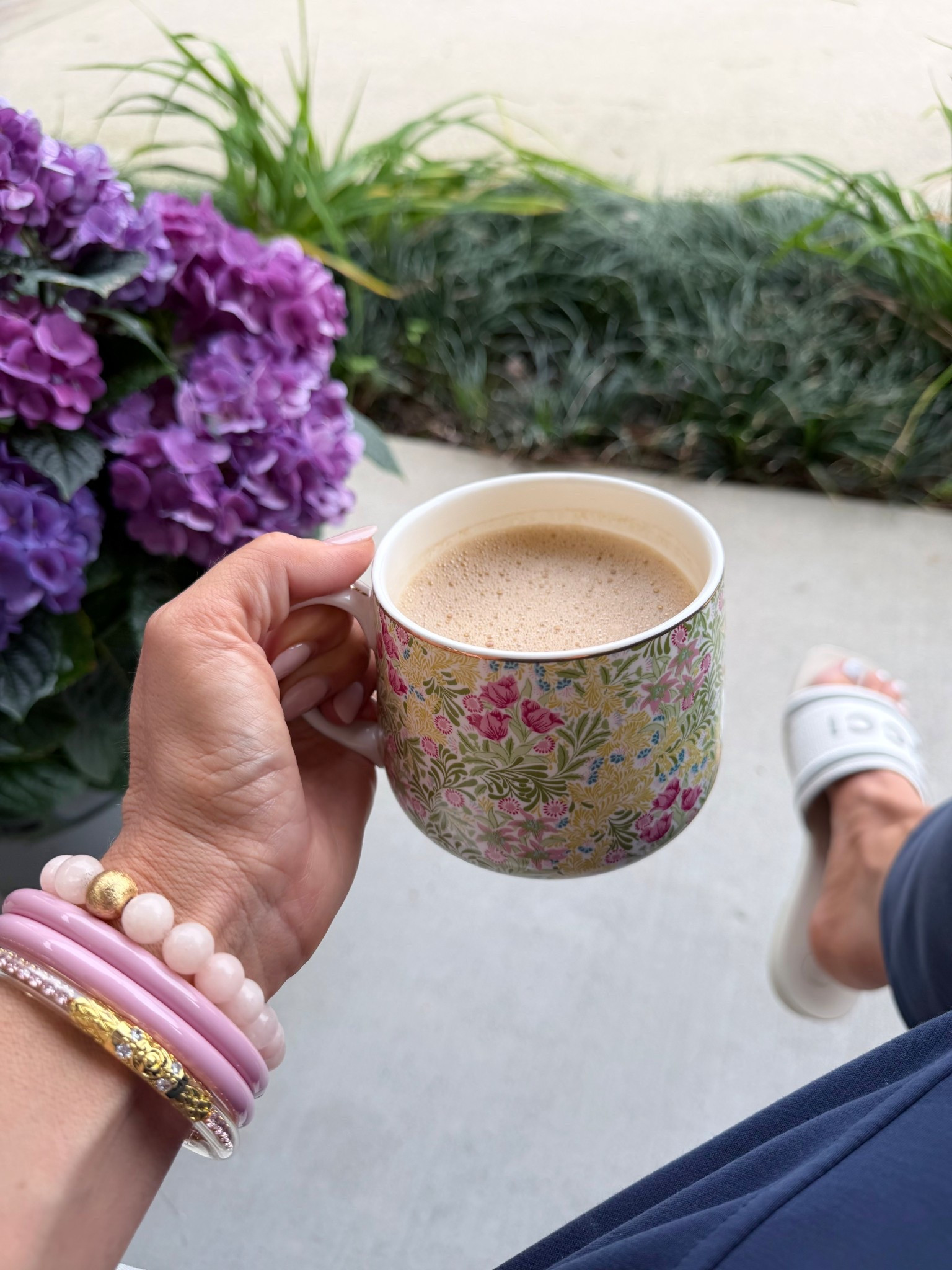 Love this floral mug! Great gift idea! Only $9

#LTKHome #LTKmorningroutine #LTKMothersDay