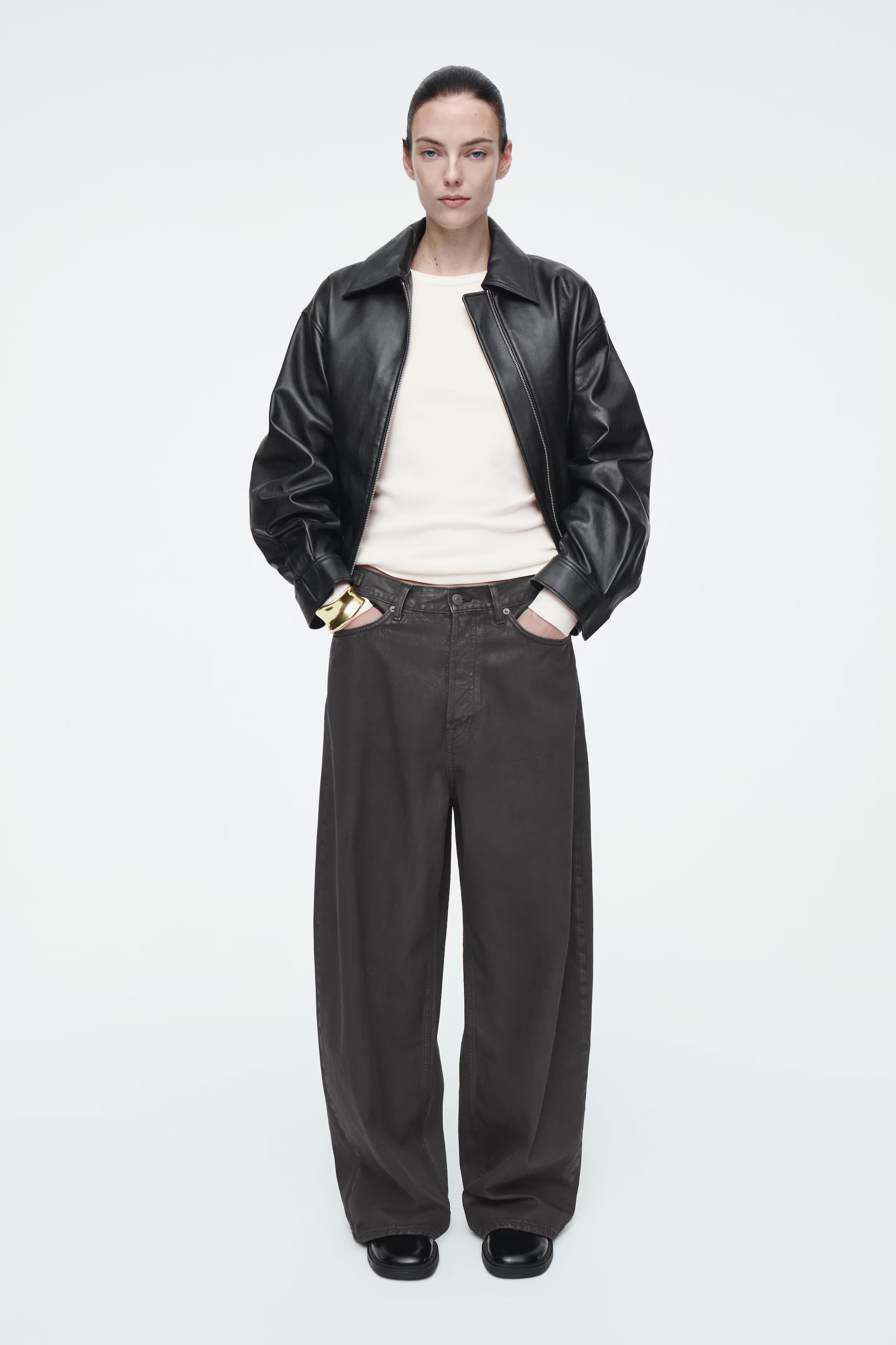 GERIPPTES LANGARMSHIRT AUS JERSEY - WEISS | COS (EU)