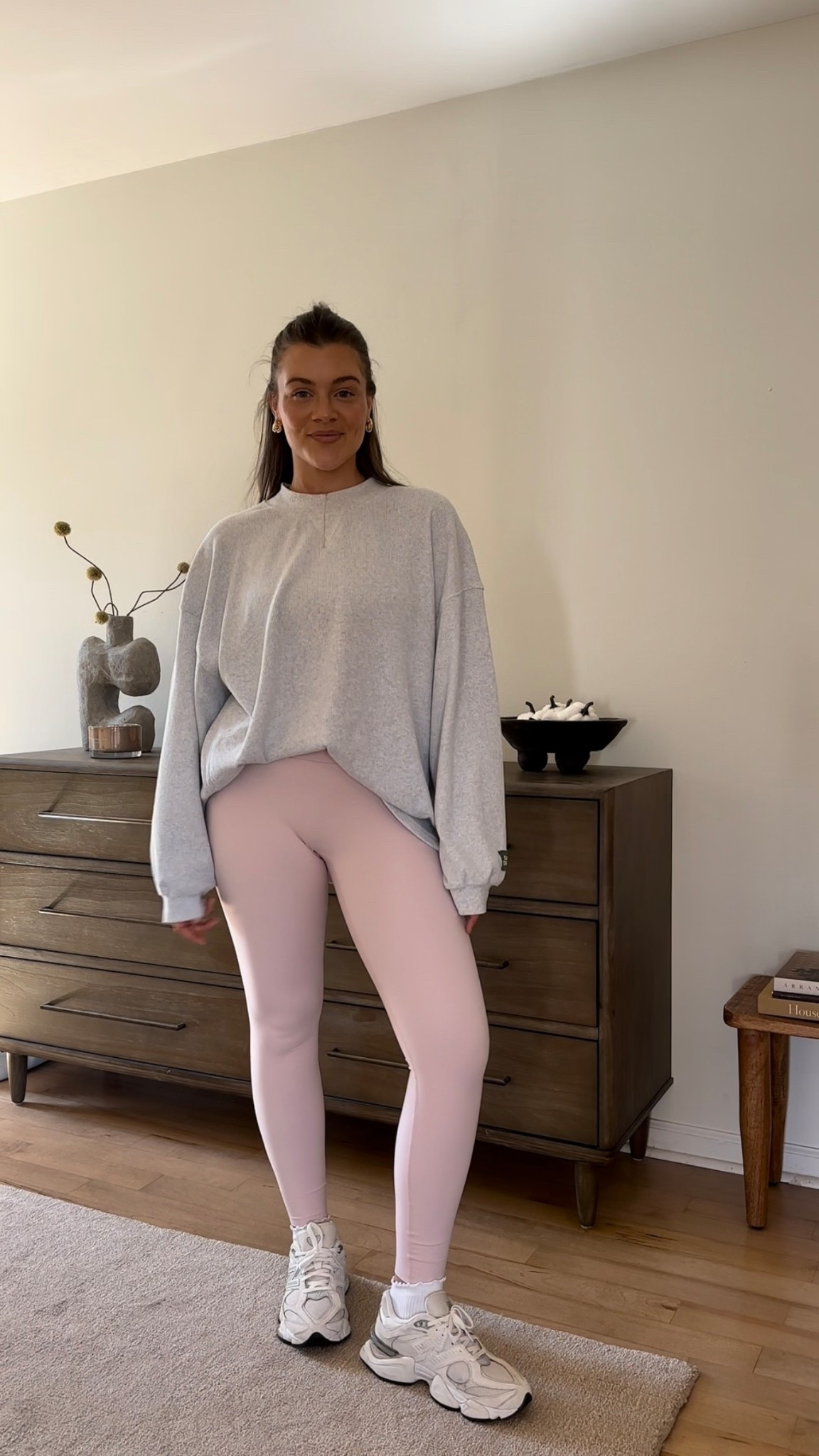 Todays casual sporty fit- wearing a m/l in too and M in leggings