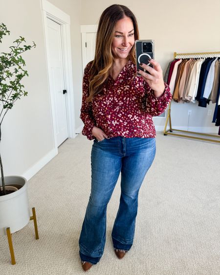 This blouse is perfect for fall! 

Fit tips: blouse tts, L // jeans tts, 12 R 

Fall outfit  fall style  fall style guide  fall seasonal looks  everyday outfit  casual outfit  holiday outfit 

#LTKHoliday #LTKstyletip #LTKSeasonal