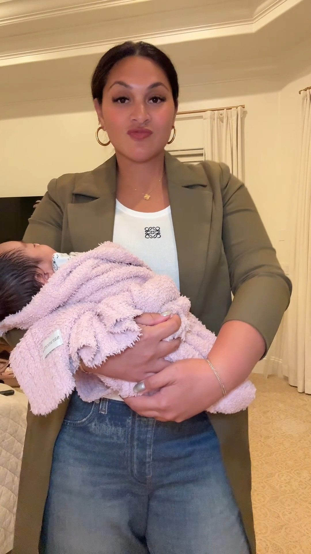 Date night fit! 🫶🏽✨🍃

#LTKStyleTip #LTKMidsize