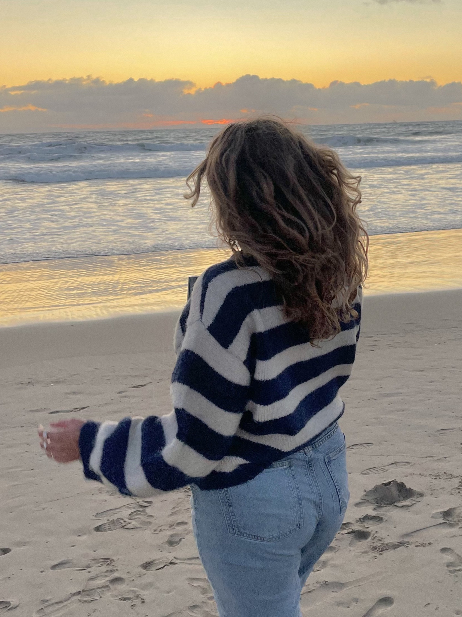 Coziest sweater! Love the stripes! 

#LTKSeasonal #LTKunder100