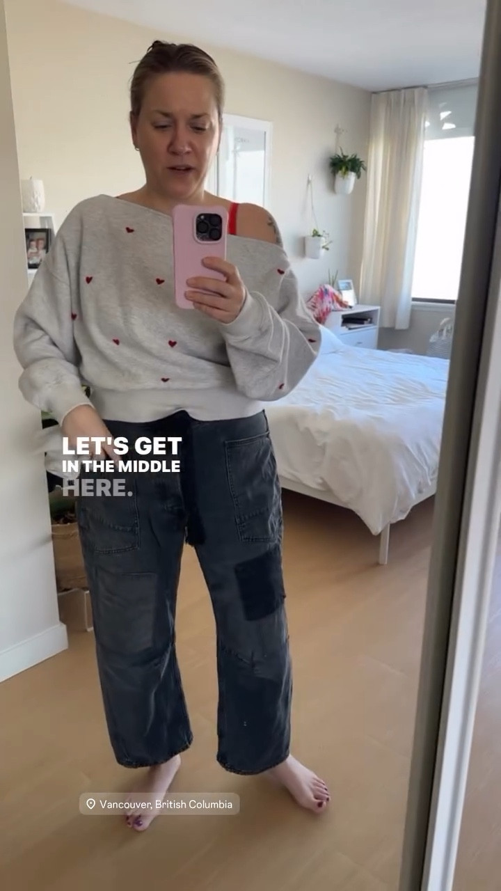 Loving this cozy off the shoulder sweatshirt with embroidered hearts and I own so many pairs of these moxie jeans ￼