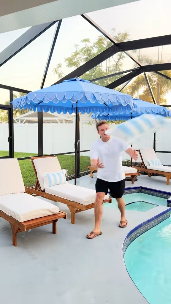 part one of the moving series: THE BACKYARD 😍🏡🌴 @wayfair bringing our dream pool and patio space to life 📦

#LTKHome