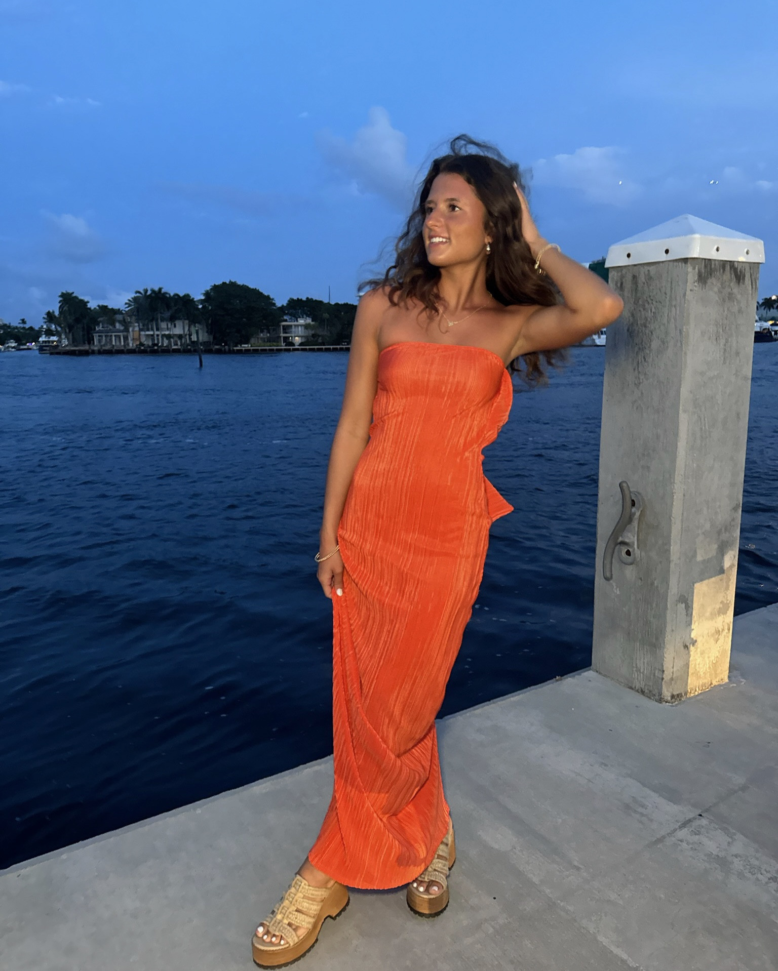 The most perfect beach / wedding guest / dinner dress!! 🧡

#LTKsalealert #LTKfindsunder50 #LTKU