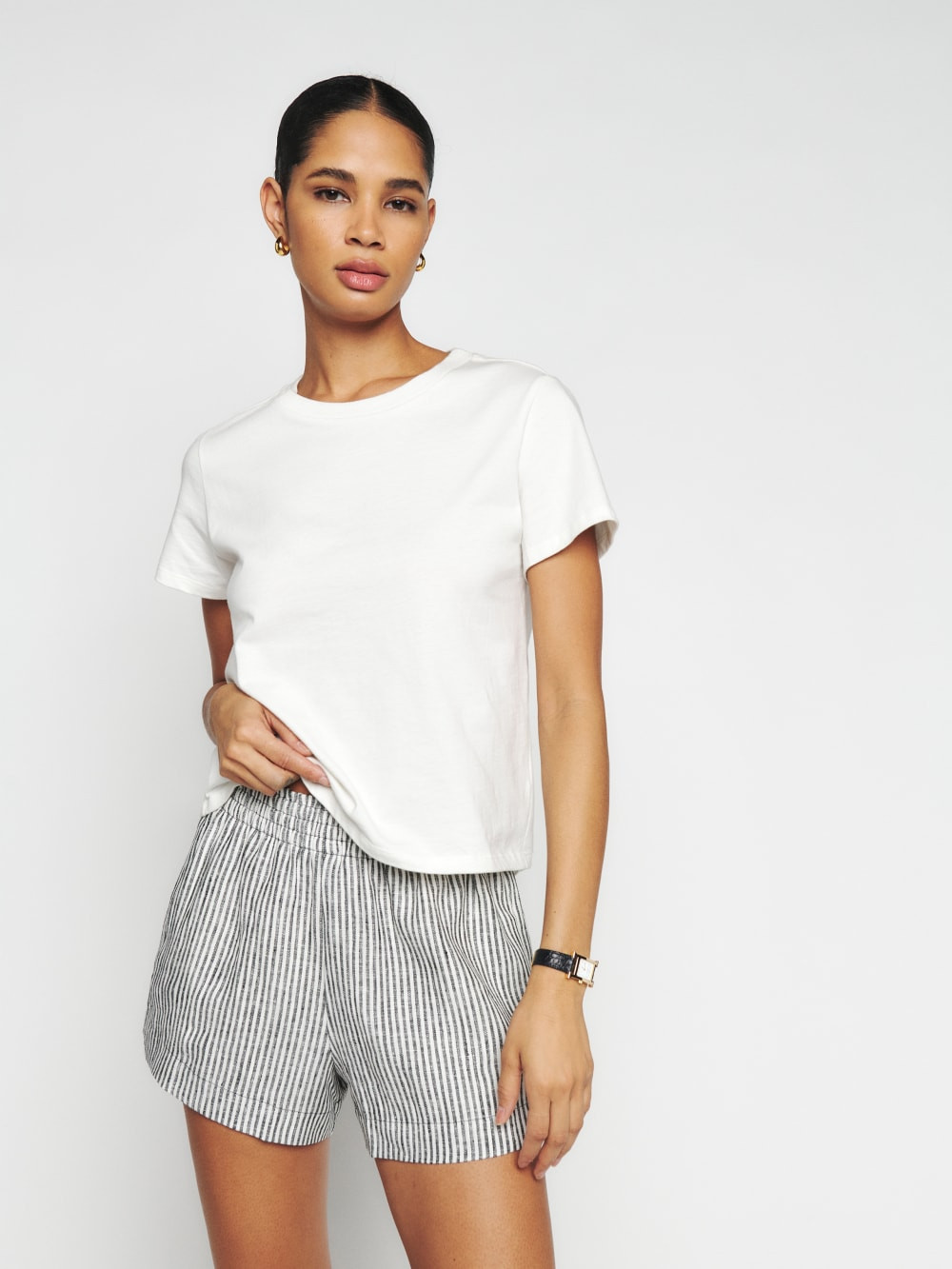 Mila Linen Short | Reformation (Global)