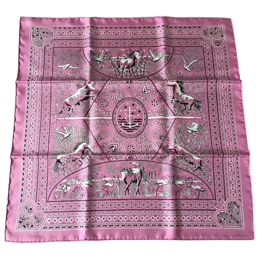 Bandana 55 silk neckerchief 8 | Vestiaire Collective (Global)