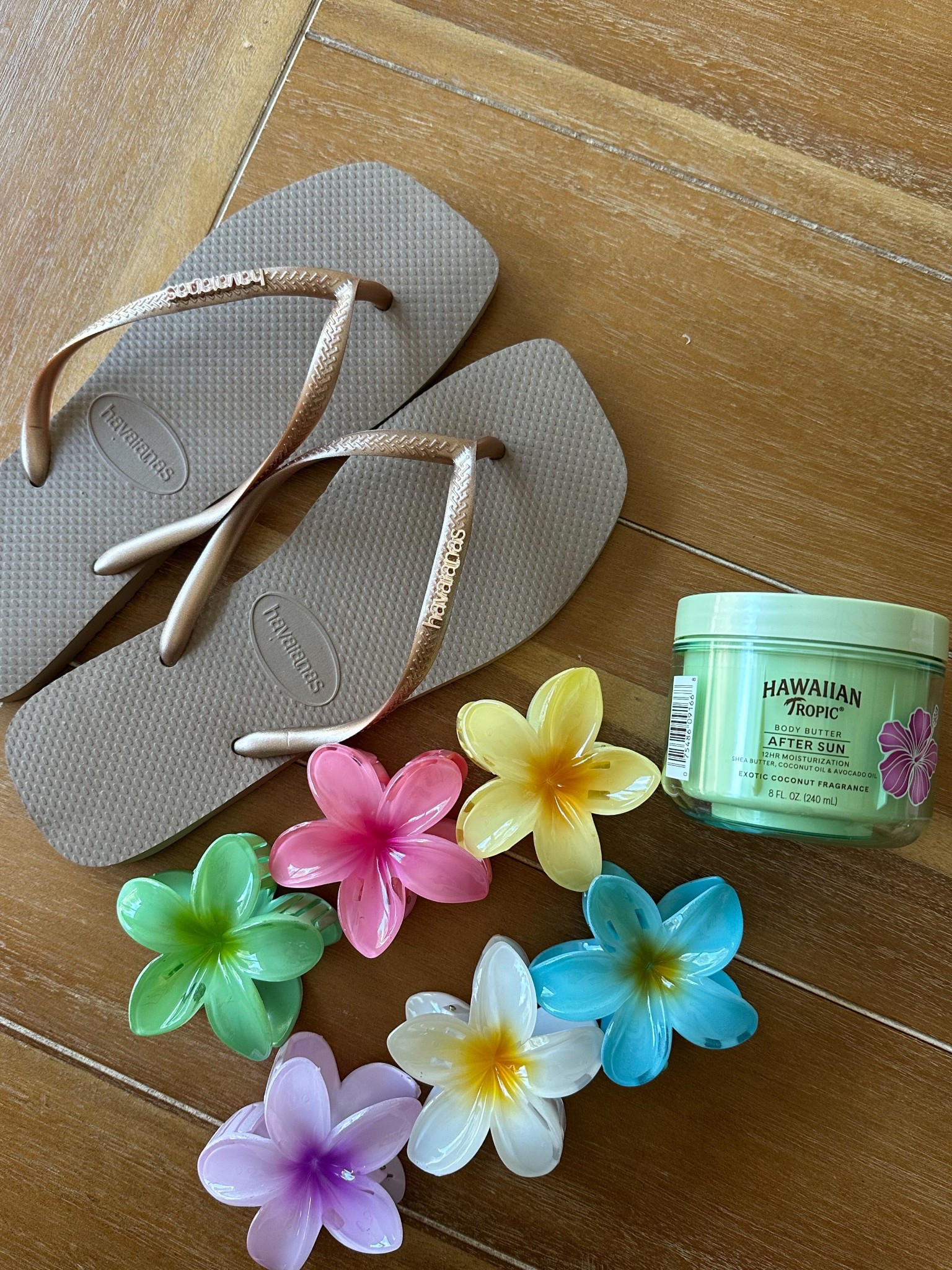 Florida round 2 this weekend! So excited to soak up some sun ☀️also excited to try Havaianas sandals! 

#LTKSwim #LTKFindsUnder50 #LTKTravel