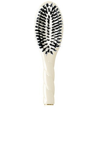 La Bonne Brosse Small Brush N02 in Creamy White - White. Size all. | FWRD 