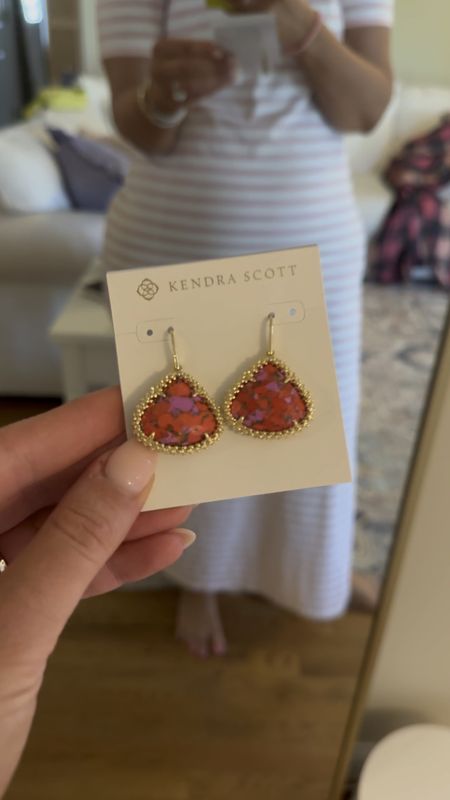 (Gifted) Last minute Mother's Day gift ideas from Kendra Scott! Jewelry trends for spring and summer. BOGO 25% off through tonight including sale (some exclusions). 

#LTKsalealert #LTKunder100 #LTKGiftGuide