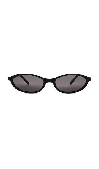 Otra Hazel Sunglasses in Black. | Revolve Clothing (Global)