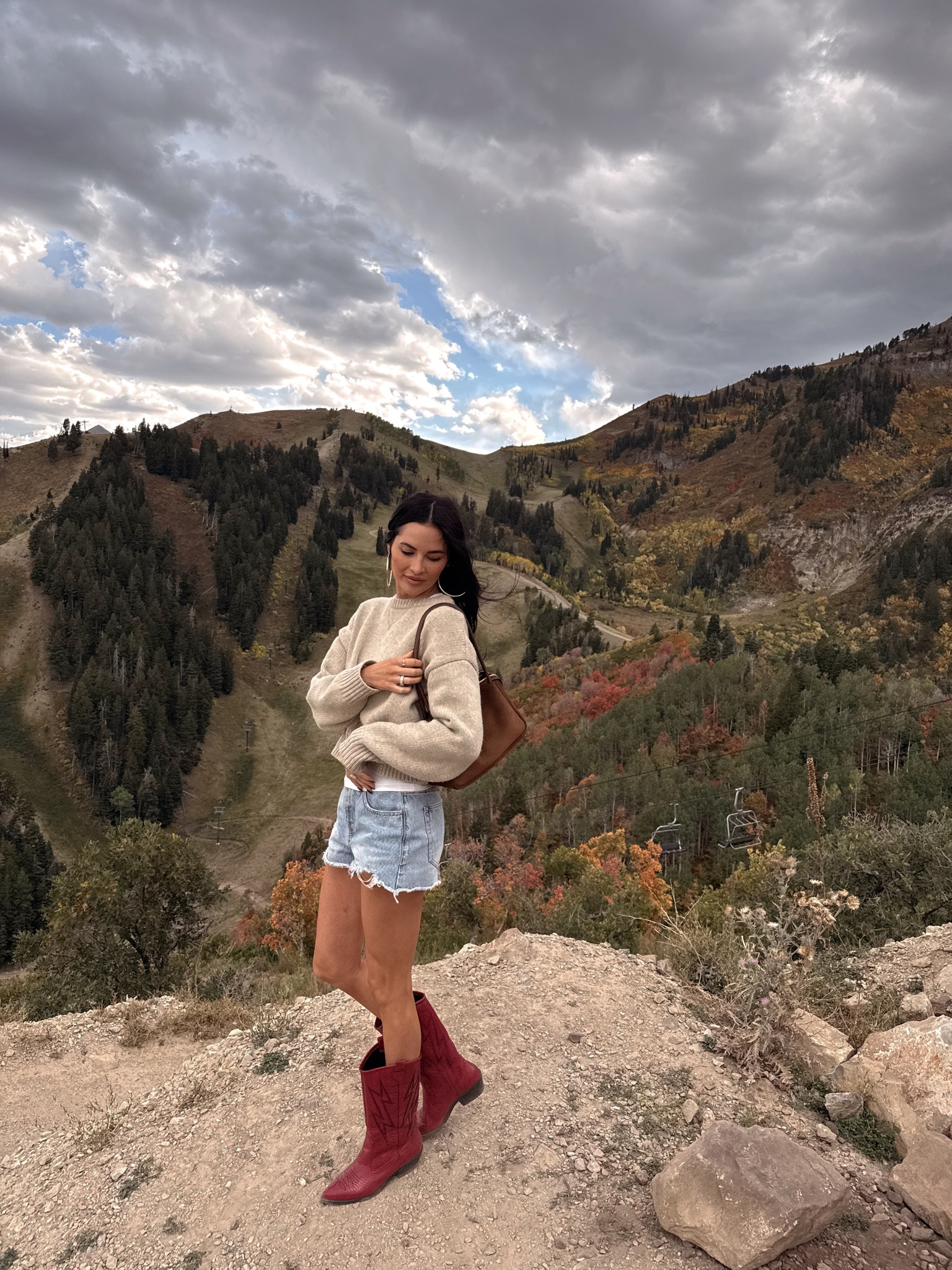 Weekend look 🍂🤎

#LTKStyleTip #LTKSeasonal #LTKShoeCrush