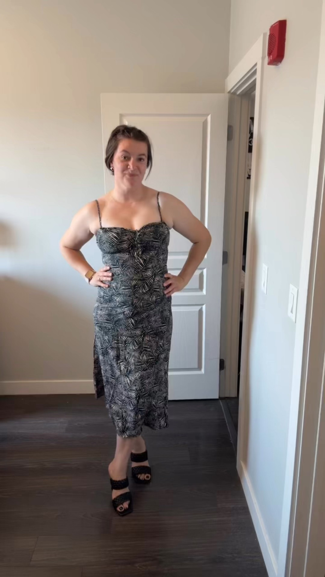 Friday ready!!  This dress is perfect for Summer, I love how it’s fit, and the length.



#LTKcanada #LTKsummer #LTKdresses