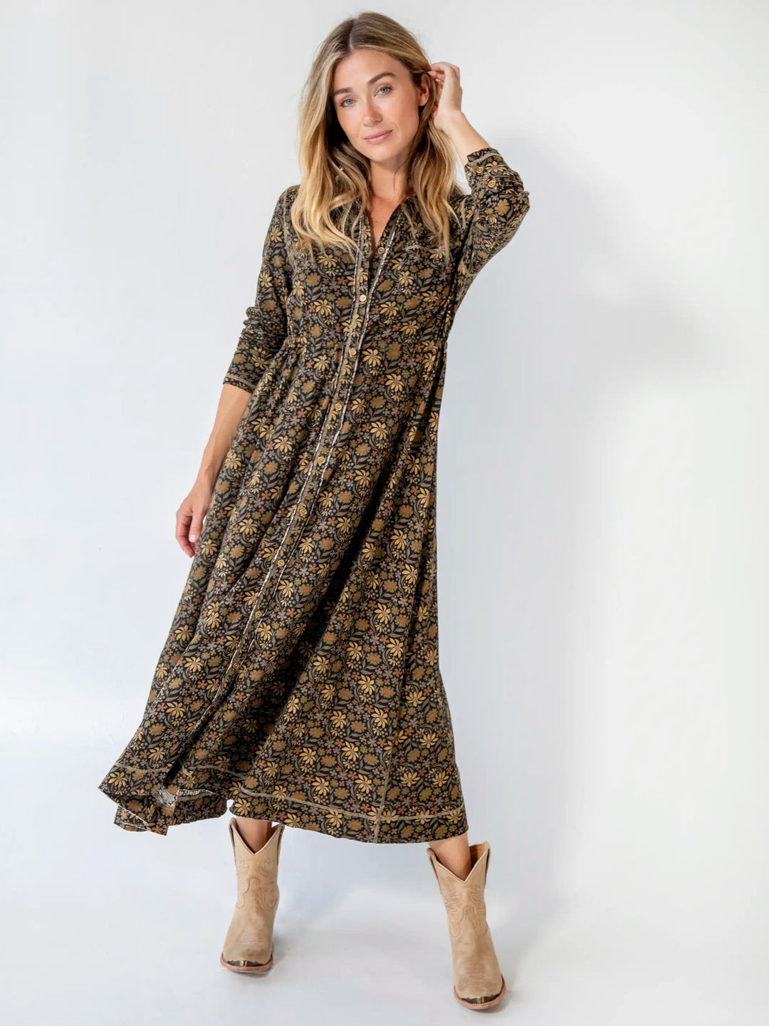 Christa Knit Cotton Maxi Dress - Black Tan Daisies | Natural Life