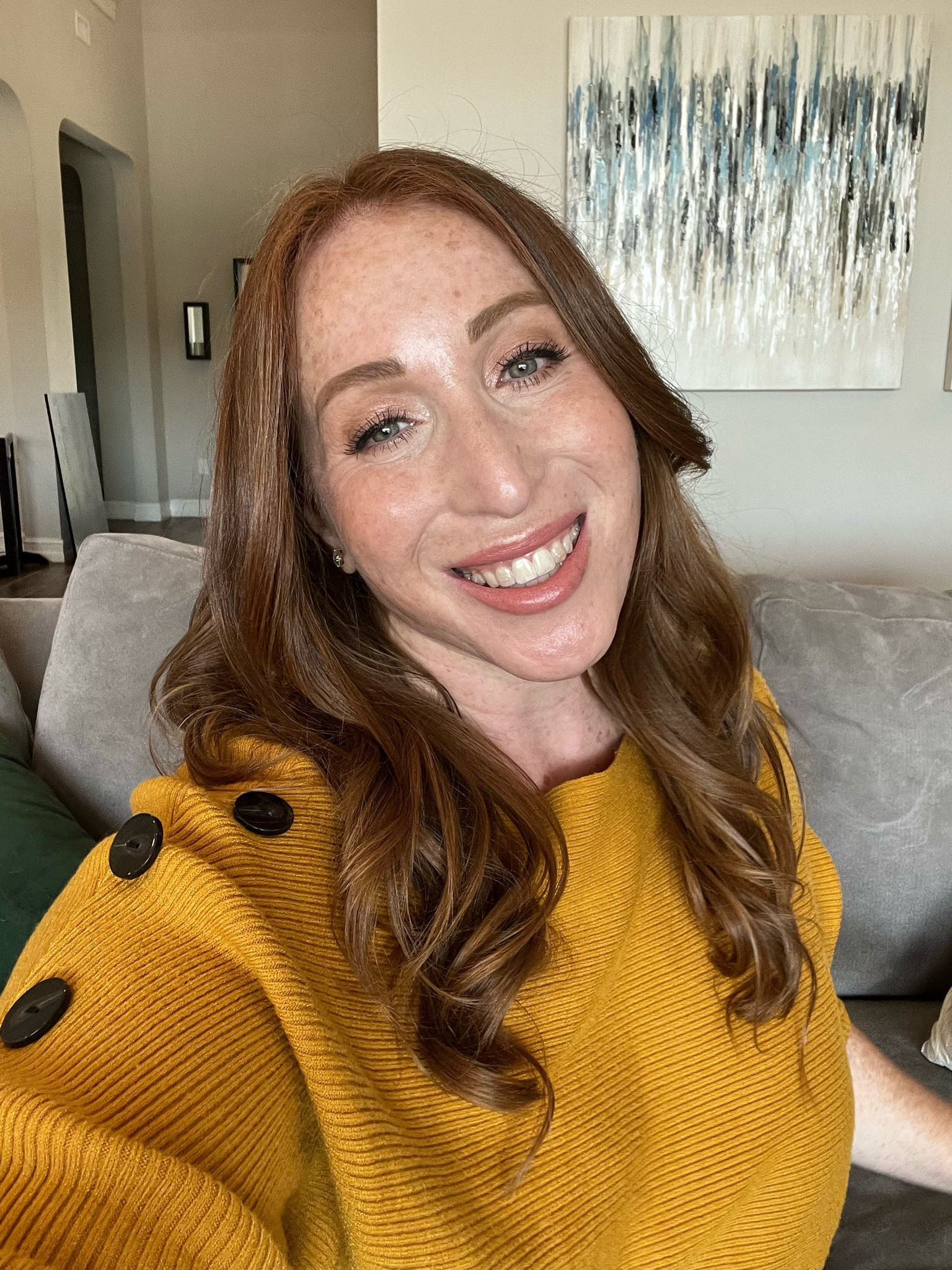 Loving my glowy makeup with my new do!!! 👩🏻‍🦰✂️💋

#LTKFind #LTKbeauty #LTKstyletip