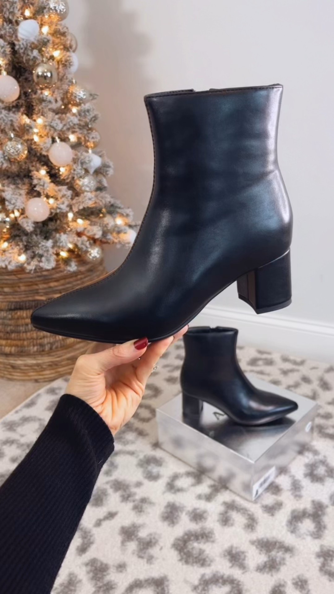 Comfortable boots great for work or wide leg jeans! TTS

#LTKFindsUnder100 #LTKWorkwear #LTKootd