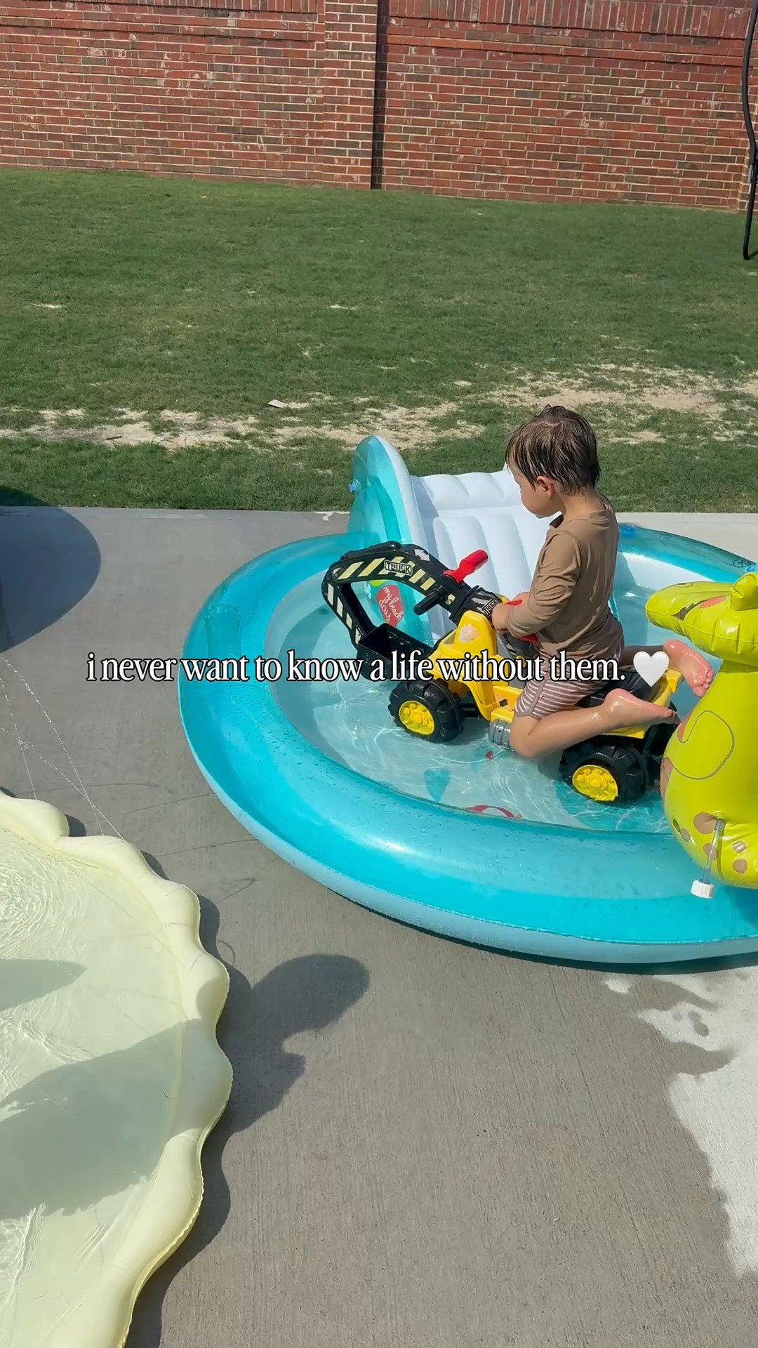 Summer days, the best days ☀️🩷

#LTKdayinmylife #LTKmomlife #LTKKids