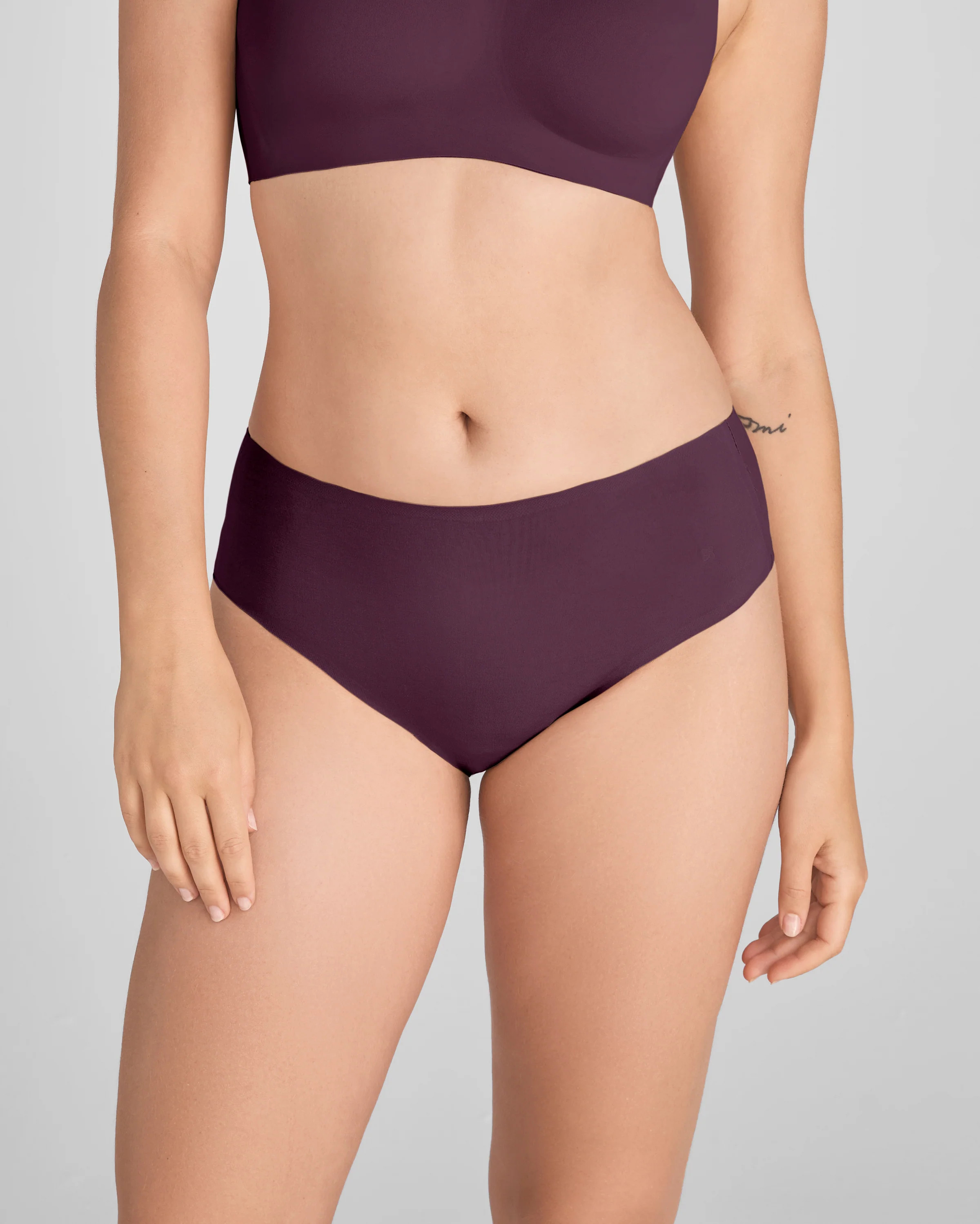 SoftForm Cotton Mid-Rise Brief | Honeylove